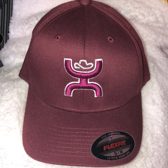 maroon hooey hat